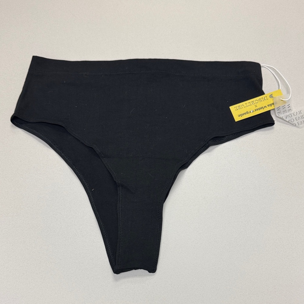 Black Women's Panties Vada Winter Size Large NWT